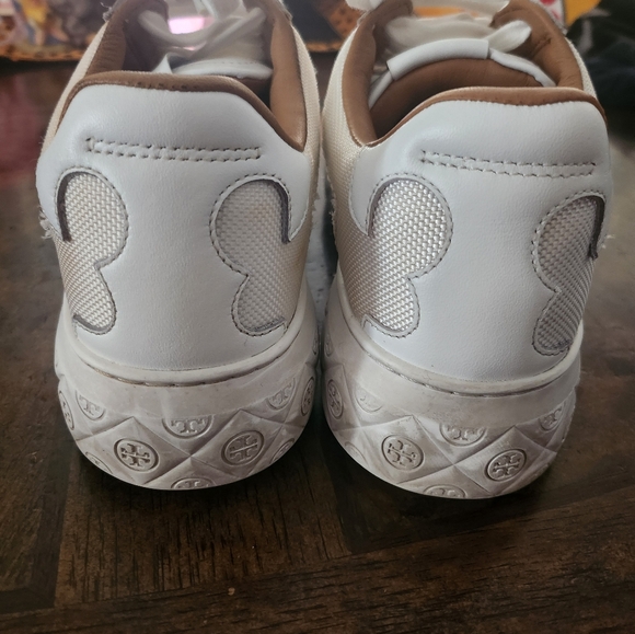 Tory Burch LADYBUG SNEAKERS size 7.5 - Picture 6 of 9